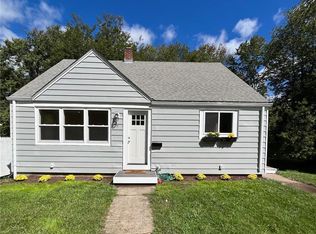 7 Jefferson Ave, Norwich, CT 06360