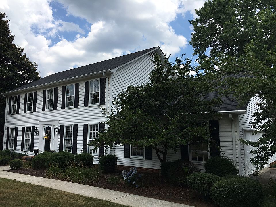 1st image of 318 Hillsborough Dr