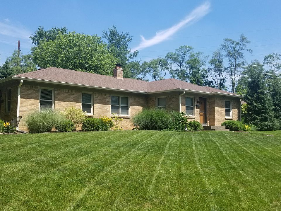 1st image of 2240 E 61st Pl