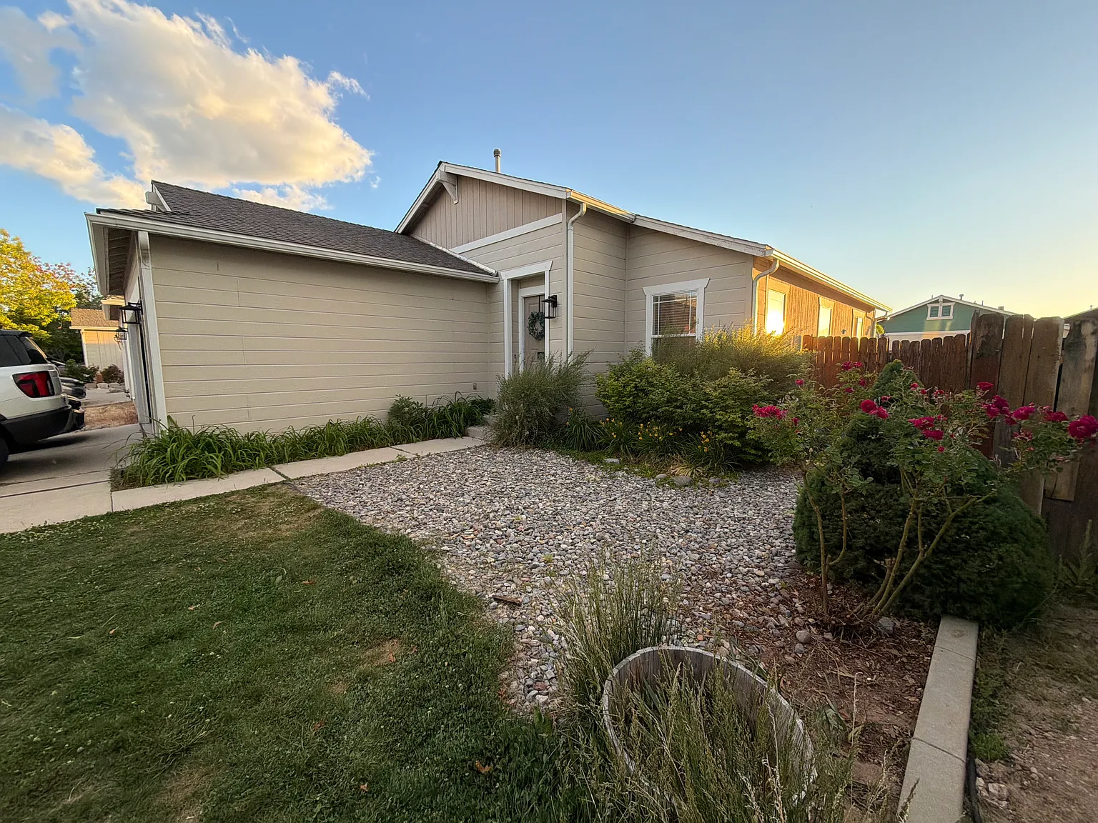 3 bed, 1239 sqft, $2,695 — Photo 3