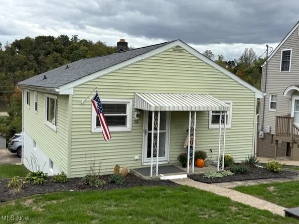 168 Rosslyn Blvd, Steubenville, OH 43952