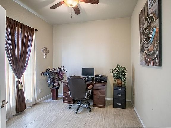 3rd image of 2505 Mountain Sage Dr