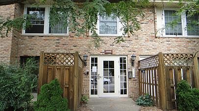 2nd image of 4442 Cedar Lake Rd S Unit 2-1-1