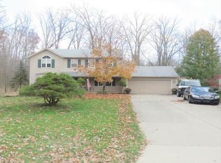 3440 Glenwood Blvd, Aurora, OH 44202