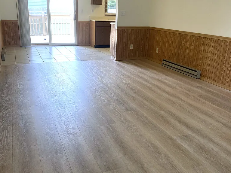 2101 Somerset Dr — Photo 8