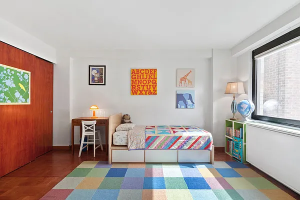 Sold by Brown Harris Stevens | media 25