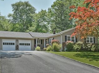 49 Symor Dr, Morristown, NJ 07960