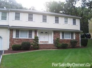 38 Gates Ave, East Brunswick, NJ 08816