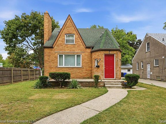 2nd image of 15162 Faust Ave