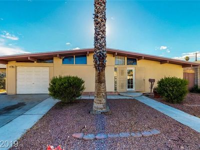 228 N Wallace Dr, Las Vegas, NV, 89107