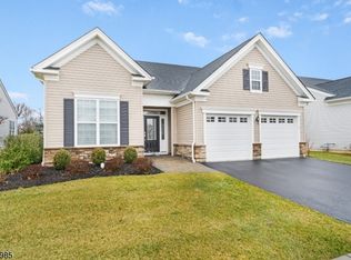 28 Gordon Way, Flanders, NJ 07836