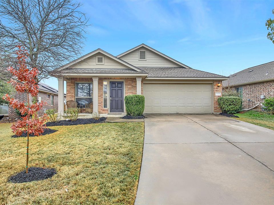 1st image of 18005 Moreto Loop