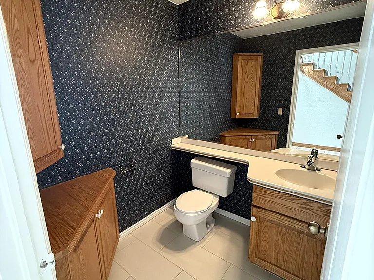2506 W Grandview Dr — Photo 47
