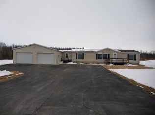 10830 Bay Shore Rd, Brussels, WI 54204