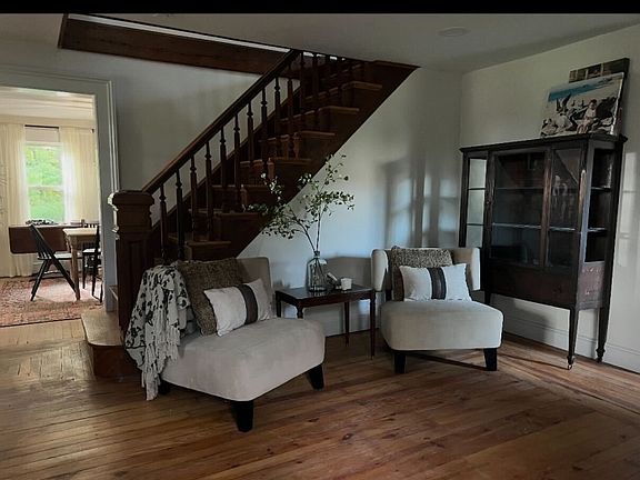 5th image of 343 & 339 Quaker Church Rd