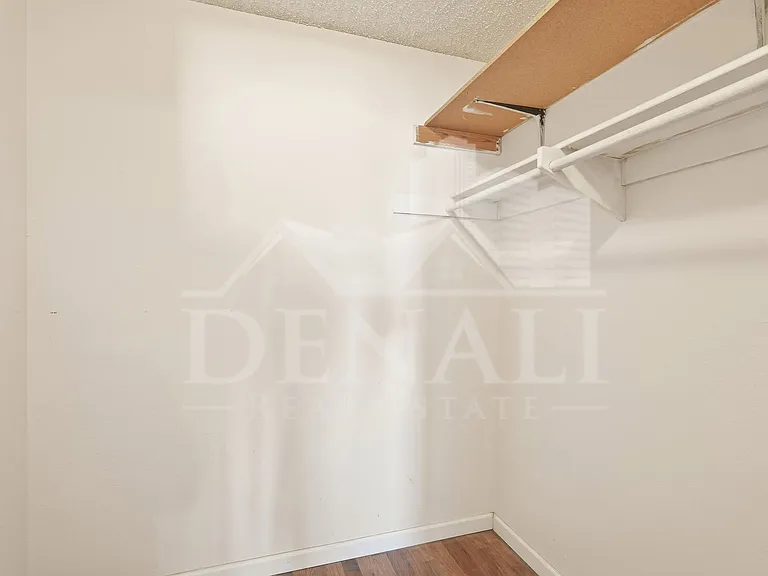 808 S Langley Ave #201 — Photo 17