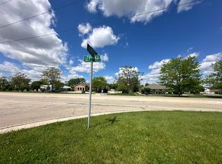 1201 Leinster Dr, Lemont, IL 60439