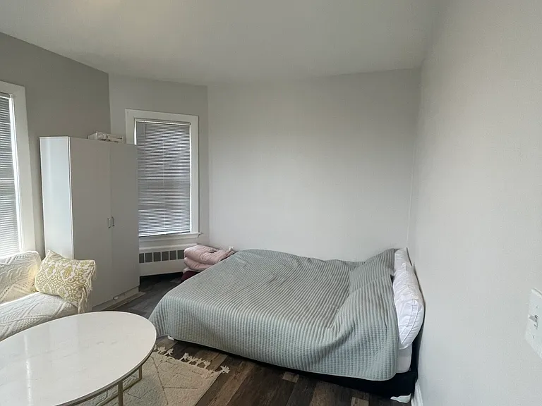 87 Winthrop Shore Dr #1 — Photo 5