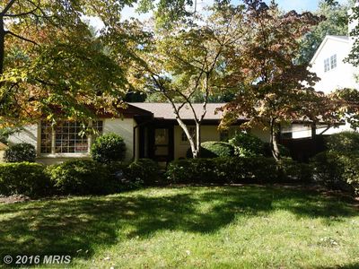 5512 Uppingham St, Chevy Chase, MD, 20815