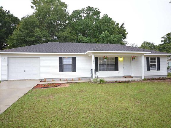 2nd image of 3899 Oakus Dr