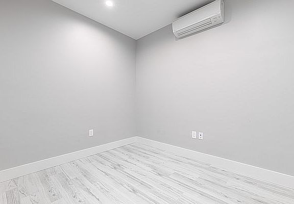 5th image of 59 Troutman St APT 1