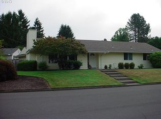 8925 SW Homewood St, Portland, OR 97225