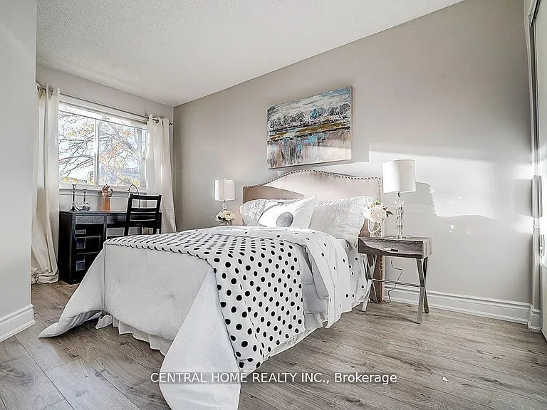 988 Sheppard Ave W #11 — Photo 23