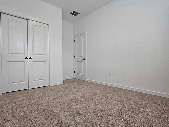 5th image of 8438 Tranquil Bay Ct