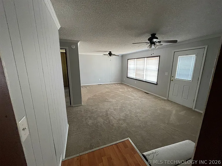 278 Hickory Dr — Photo 15
