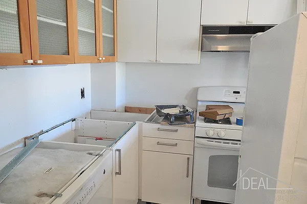 Rented by Ideal Properties Group | media 7