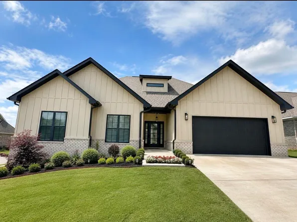 746 Karah Avery Ave, Rogersville, AL 35652
