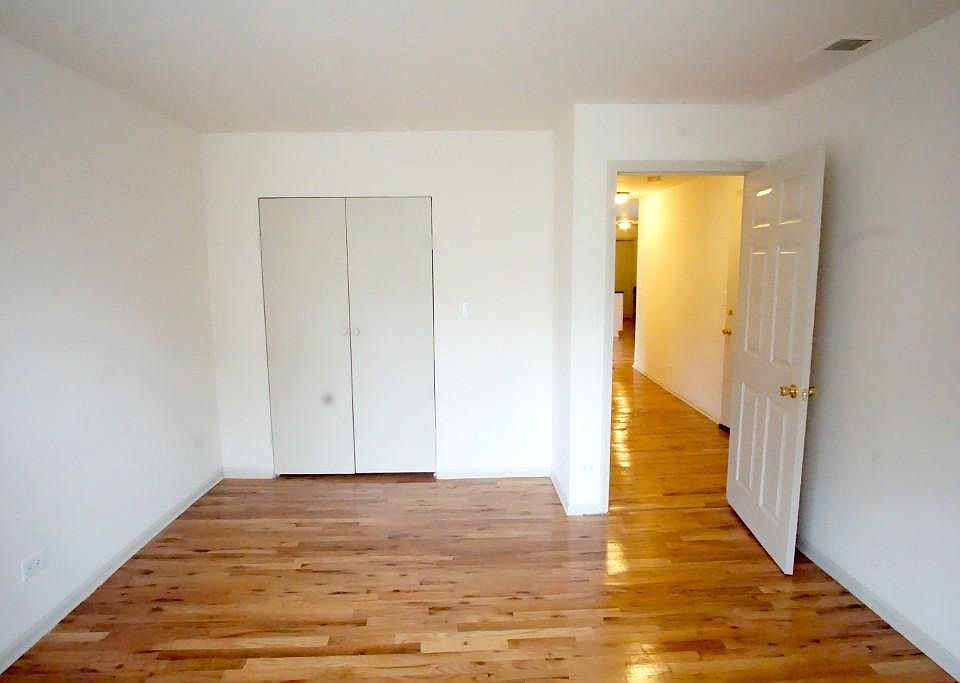 1st image of 1311 W Leland Ave #1311/1