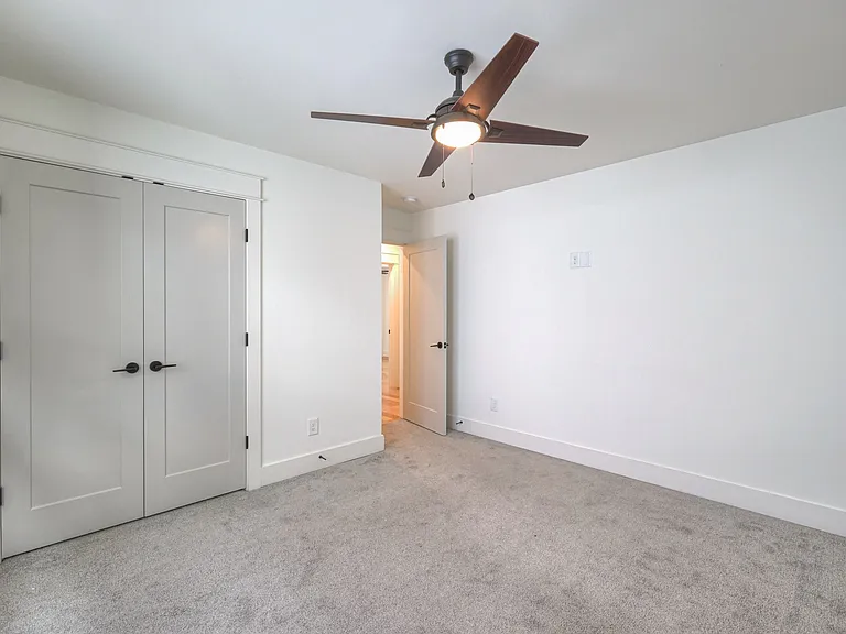 2404A Middle St — Photo 7