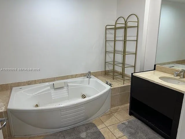 18201 Collins Ave #3407 — Photo 38