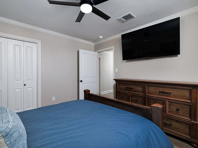 25607 Oakhurst Dr — Photo 12