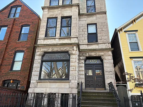1123 W Drummond Pl #1 Photo 1