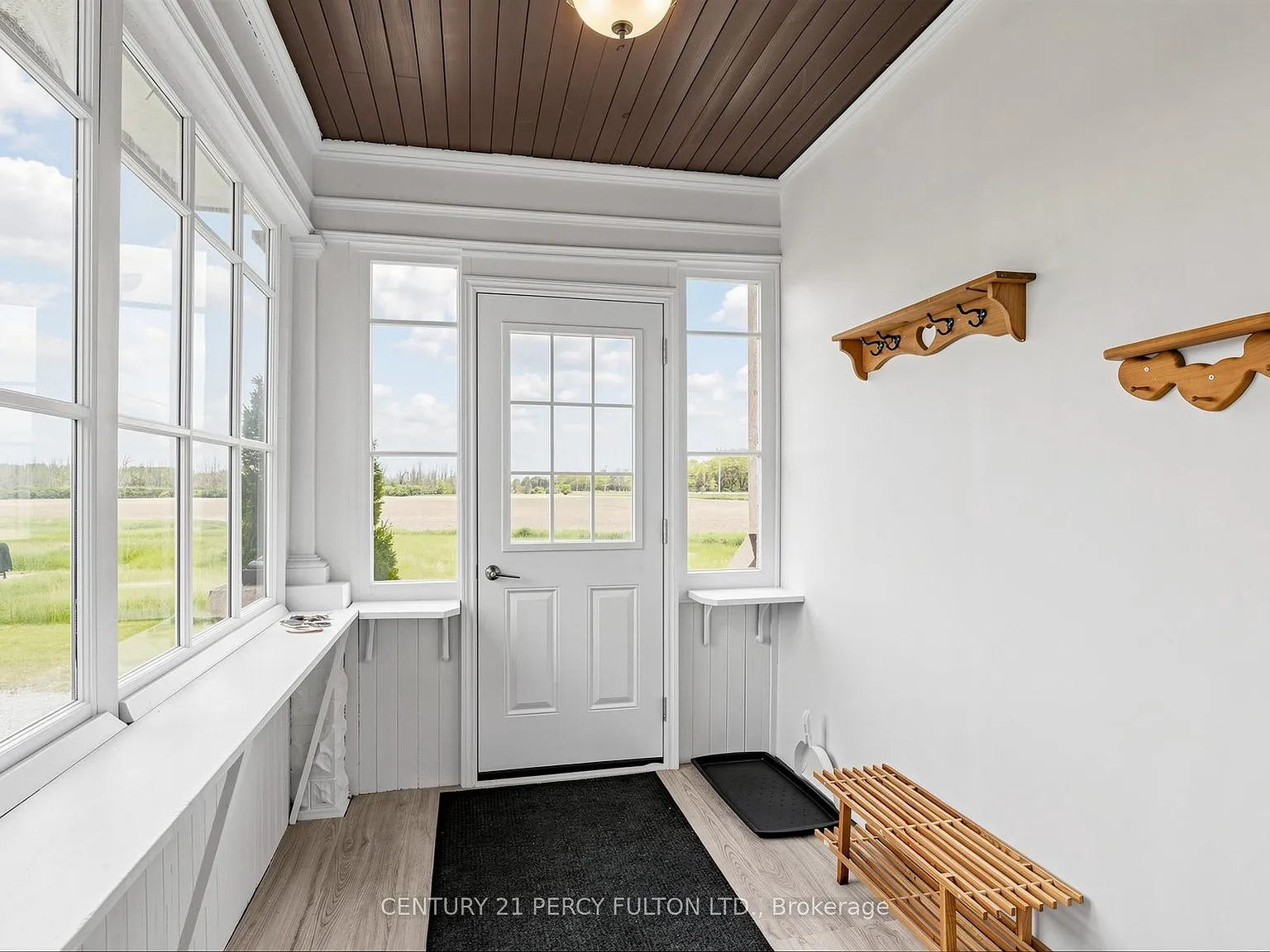 6 bed, $4,500 — Photo 4