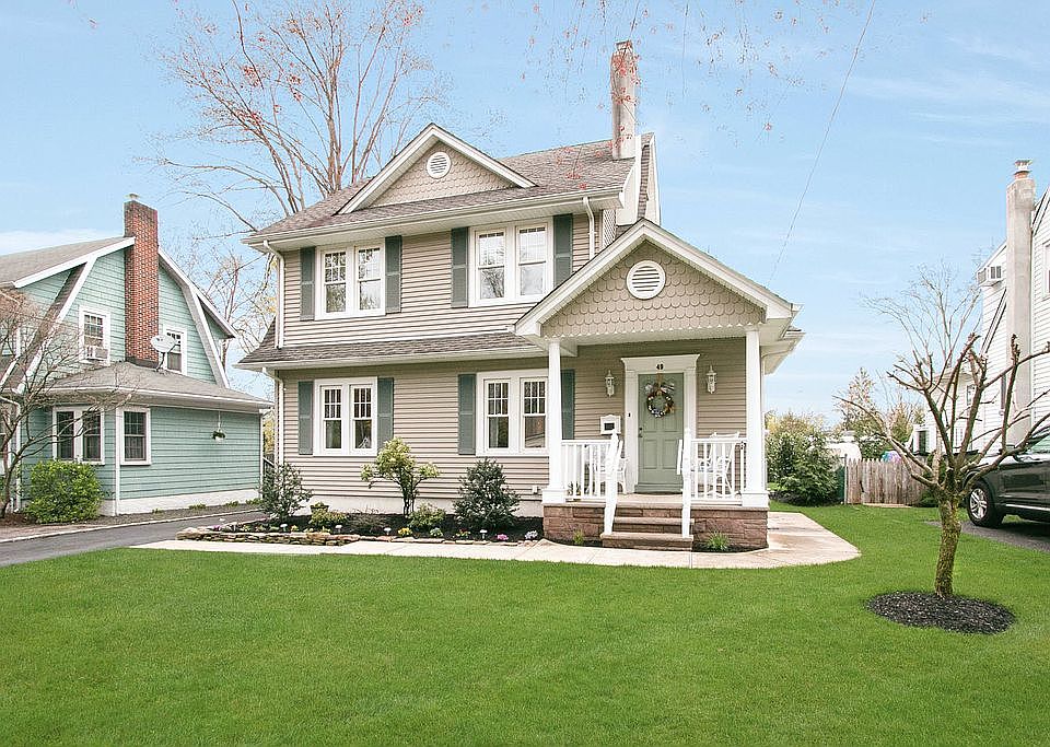 1st image of 49 Garden Pl