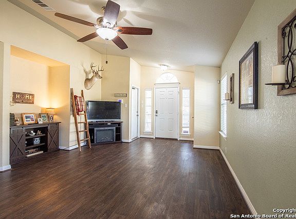 4th image of 2436 Kolton St