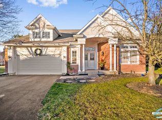 733 Interlochen Ct, Riverwoods, IL 60015