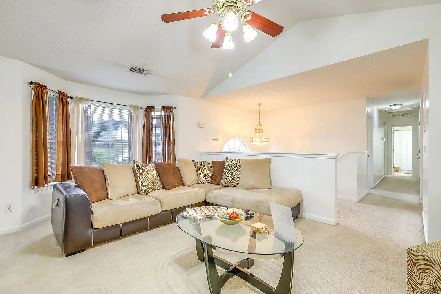 4 bed, 3.0 bath, 2228 sqft, $5,225 — Photo 1