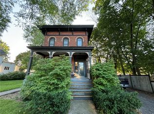 9 Perry St, Auburn, NY 13021