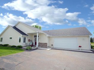 7000 Eagle Trl, Centerville, MN 55038