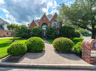 6019 Bur Oak Dr, Spring, TX 77379