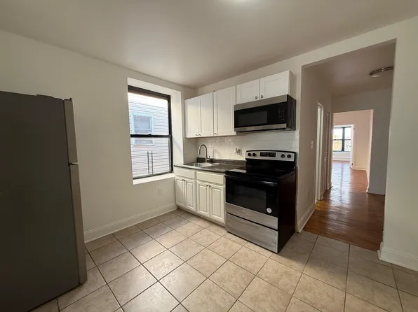 79 Bergen Ave #6E, Jersey City, NJ 07305