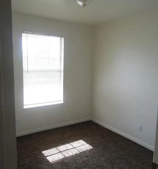 1550 S 175 E #D — Photo 6