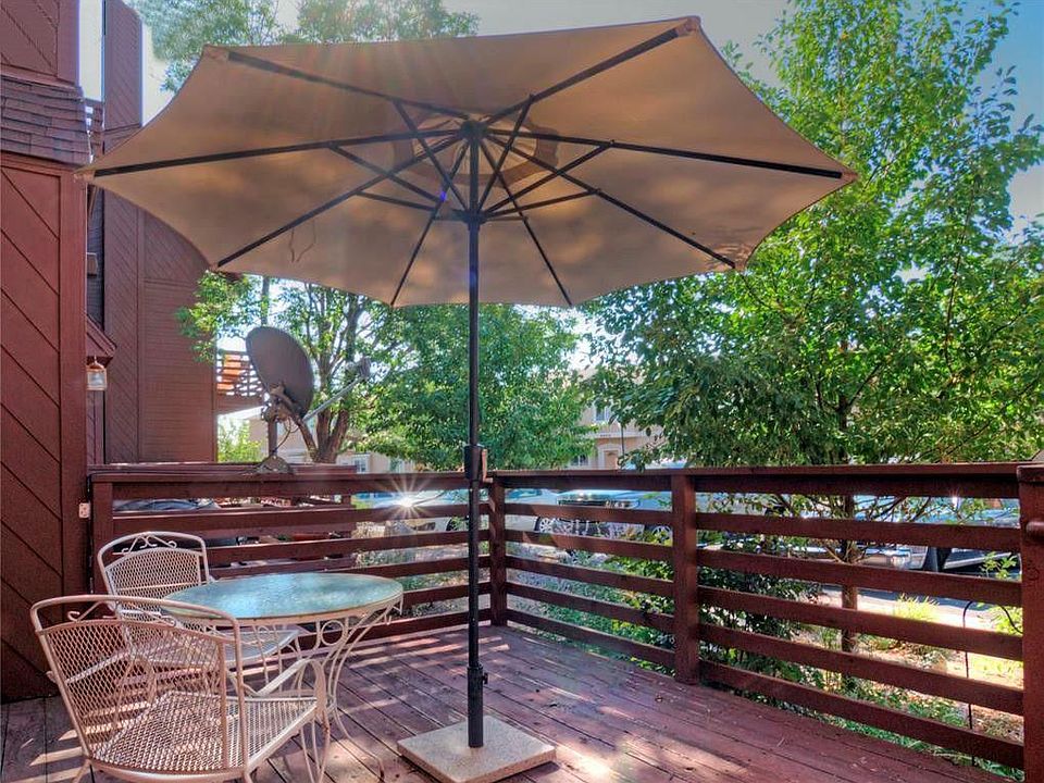 Front deck