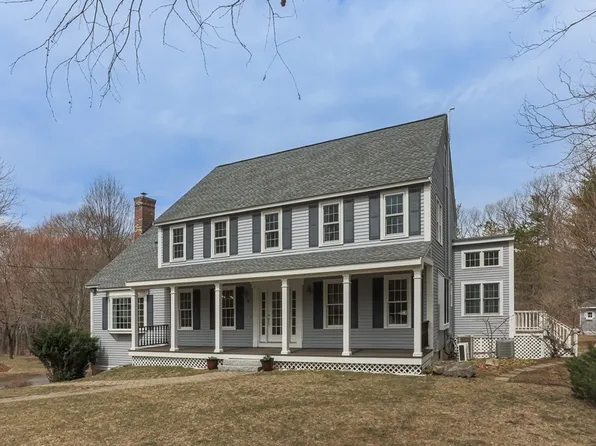 55 Whitaker Ln, Groton, MA 01450