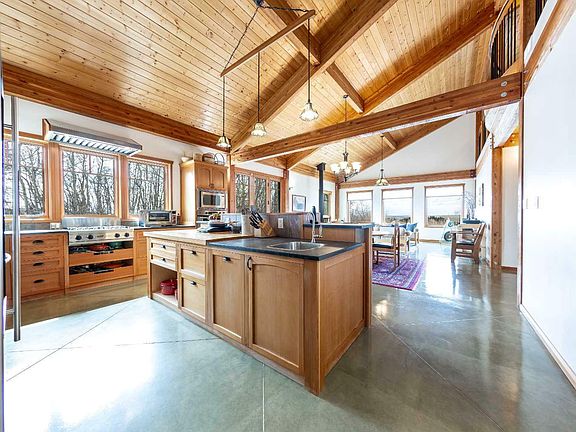 4th image of 26471 Township Road 382