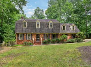 106 Saxon Rd, Williamsburg, VA 23185